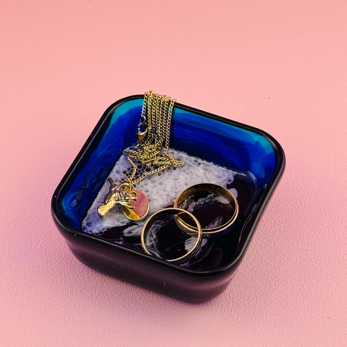 Resin Schmuckschale handmade | kleine Ablageschale für Ringe & Schmuck | Deko Schale modern | Geschenkidee | Ringschale